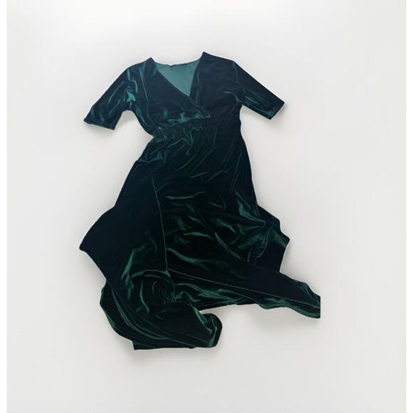 Magnolia South Velvet Emerald Green Maxi Dress. Elegant, Retro A-line. .Holidays - Picture 4 of 9